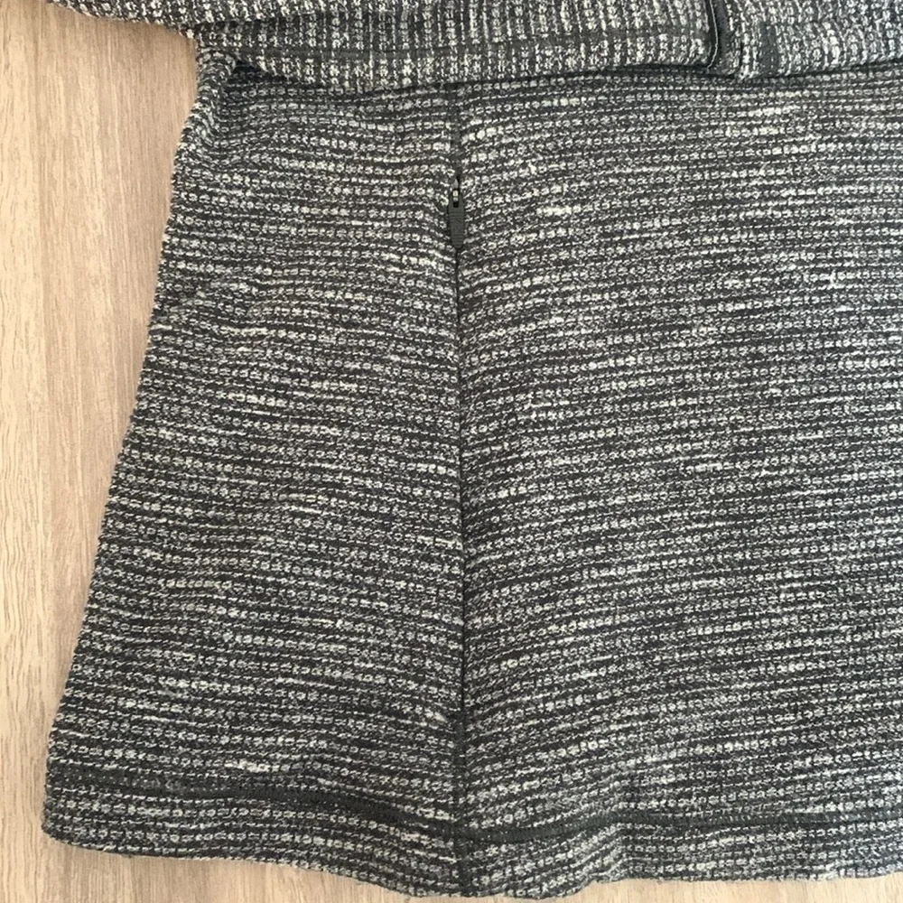 Lululemon Run Briskly 1/2 Zip Pullover Long Sleeve Top in Coco Pique Black White